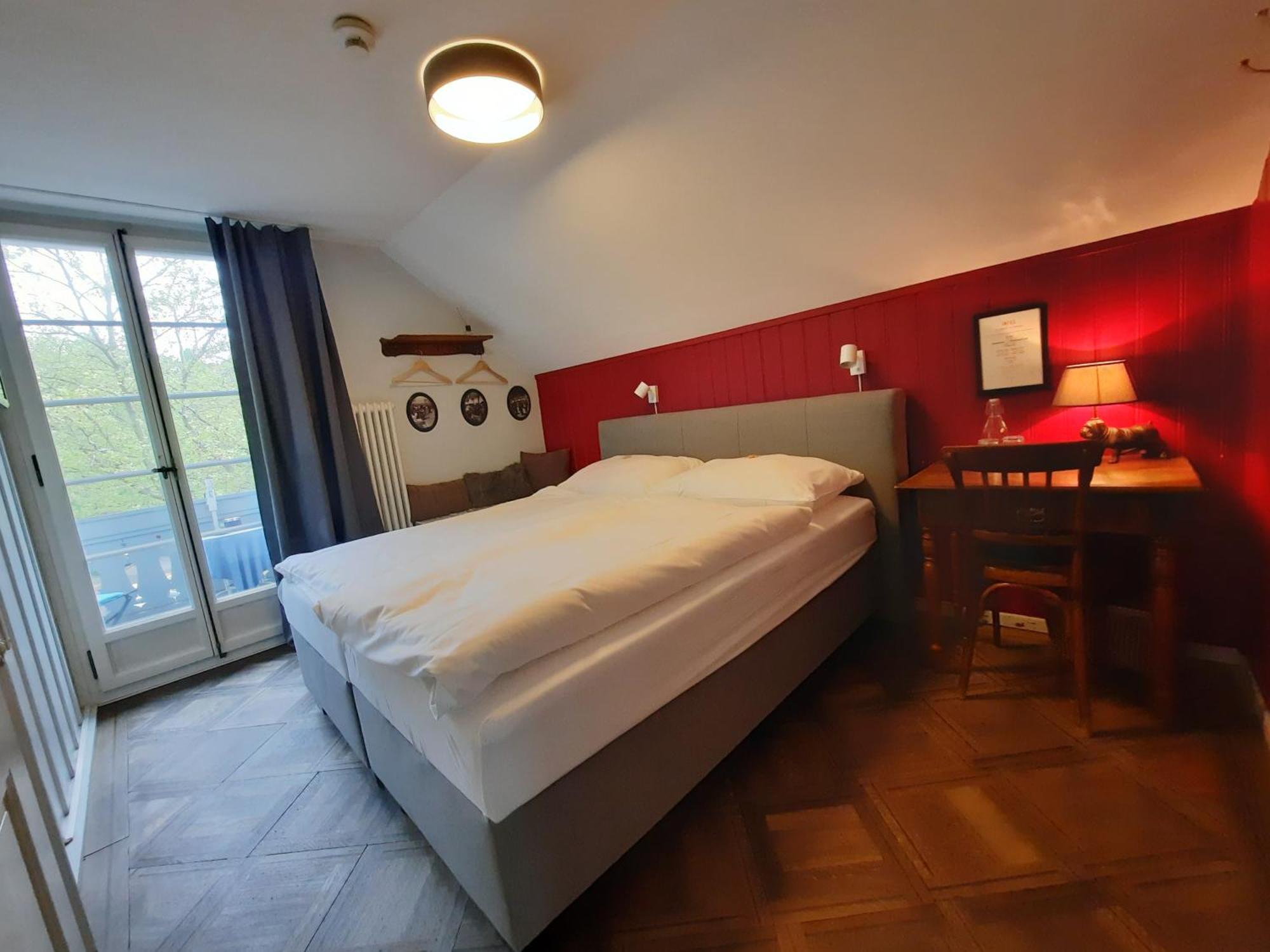 Hotel Landhaus Hotel 3*